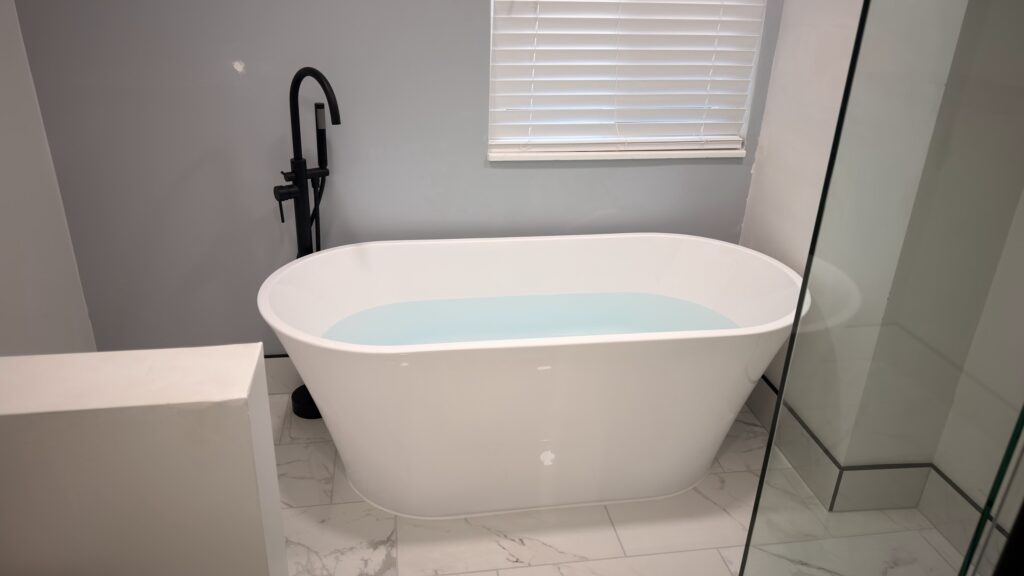 bathtub and shower kapitan's abile men Utah County Handyman